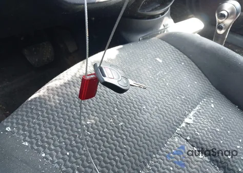 2016 Nissan Versa Note S (Sr)/S Plus/Sl/Sr/Sv z USA, uszkodzony, nr VIN 3N1CE2CP2GL351351